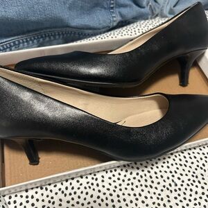 Life Stride Classic Black Heels